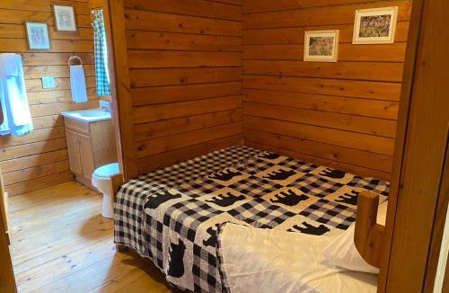 Salisbury House | Poolside Rustic Cabin with Amazing Views