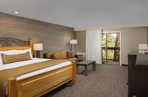 Orchard District Apartment | Premiere Suite With Access to Pools, Hot Tub, Spa
