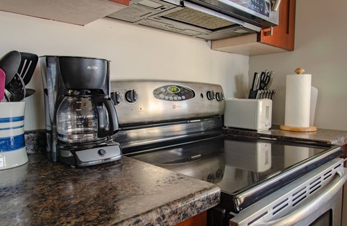 Osage Beach Condo | Prime location on Main Channel-Steps to Pool & Lake. Stunning views! 12x32 Slip