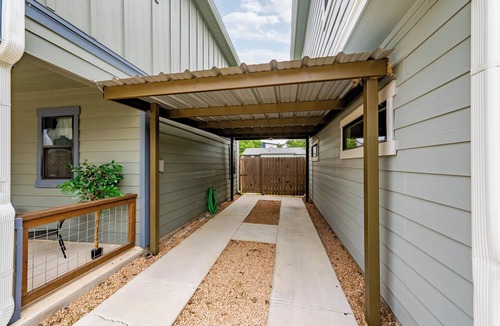 Denver Heights House | Private 8 Guest Home - 3 Min Drive To Alamodome & Frost Center - Parking & WiFi