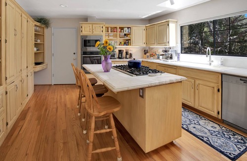 Northeast Carmel House | PRIVATE Hilltop Home: Stunning Carmel Views, Hot Tub, 3 Balconies, Espresso