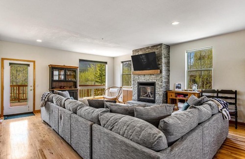 Wildernest House | Prospector Village Unit D