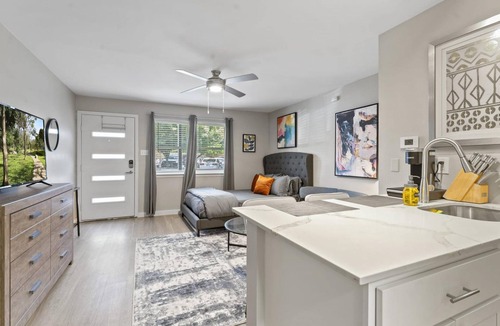 Allandale Apartment | Quaint Studio Close to Downtown and Domain