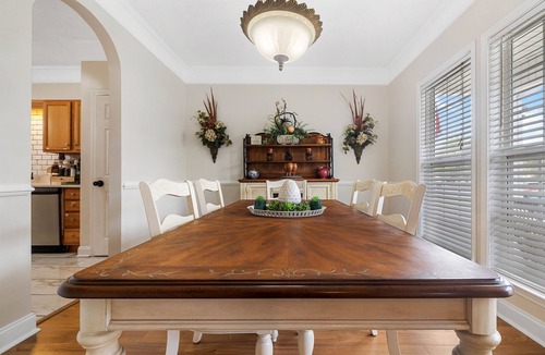 Mount Berry House | Rocky 2, Newer, 3 BR 2 Bath, Pool, Hot Tub, Tennis Center