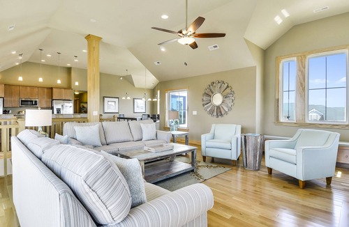 Corolla House | Sandy Toes & Salty Kisses: Unbooked Wks Reduced btw May 30-Sept. 4