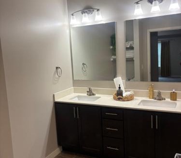 Shakopee Apartment | Short term Stay