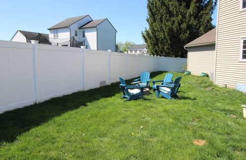 Mechanicsburg House | Spacious 4-bedroom house in Mechanicsburg with AC; close to Harrisburg & Hershey