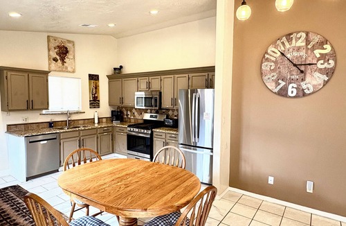 Ladera West House | Spacious 4-bedroom house with AC in brilliant Albuquerque