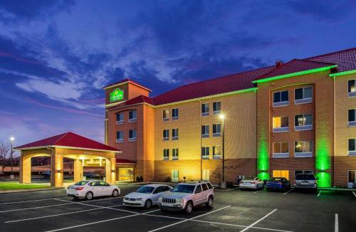 Plainfield Hotel | Spark by Hilton Plainfield Indianapolis Airport