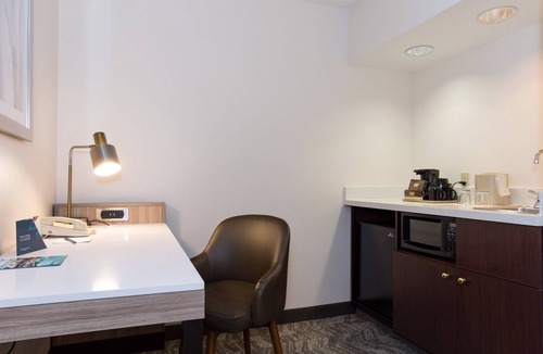 Concord Hotel | SpringHill Suites by Marriott Charlotte Concord Mills Spdwy