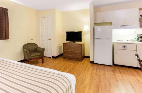 Myrtle Beach Hotel | Studio 6 Extended Stay - Myrtle Beach, SC