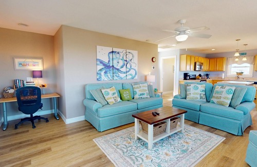 Carova Beach House | Summer Paws | 3BR SemiOceanfront 4x4 OBX | Pool, Hot Tub & Wild Horses | Pets