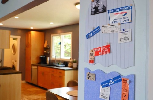 Point Loma Heights House | Sunset Cliffs Modern 3BR Retreat w/BBQ & Fire Pit