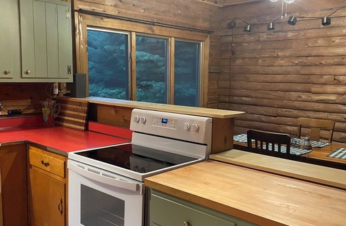 Grand Marais Cabin | Superior Pines Farm Log Cabin w/Snowmobile Access, Near Beach, Sleeps 9
