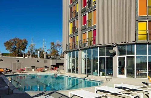 Jefferson Park Apartment | The Beat Box Studio
