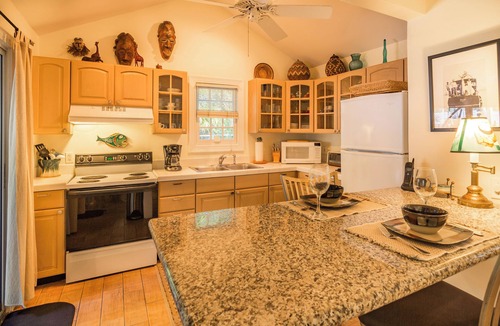 Historic Seaport Condo | The Courtyard