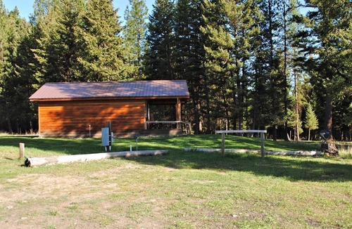 Libby Cabin | The Ol' Bock Place. Remote, quiet, capability to work remotely
