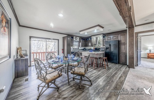 Ruidoso Downs Cabin | TR Green's House | Relax, Soak & Stay Close to the Action in Ruidoso Downs