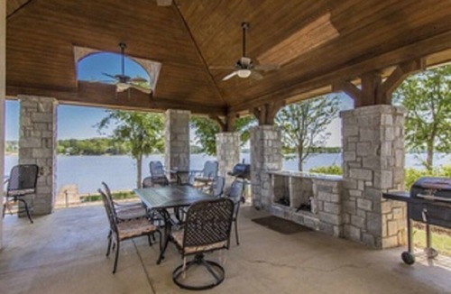 Eatonton Condo | Tranquil Lakefront Paradise on Lake Oconee! Beautiful 2 Bedroom Condo