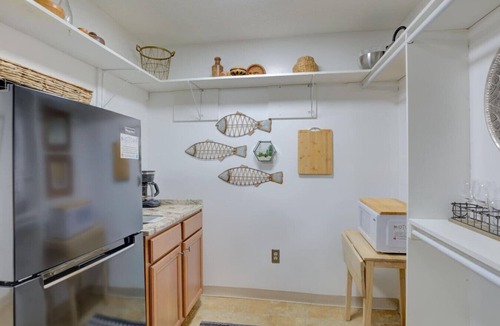 Midtown House | Tucker #2 (Studio) · Studio Oasis+Private Patio -Super Walkable-Midtown