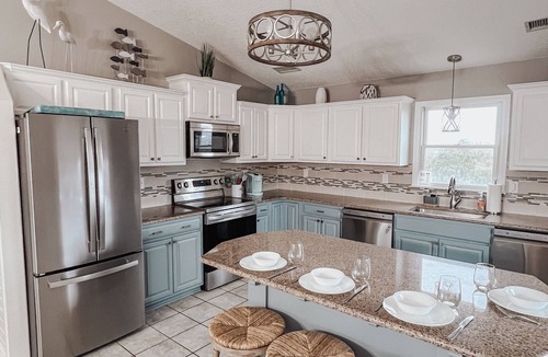 Whalehead Beach House | Updated, Corolla Home; 5 mins to Beach, Heated Pool, 2 Hot Tubs, Game Room