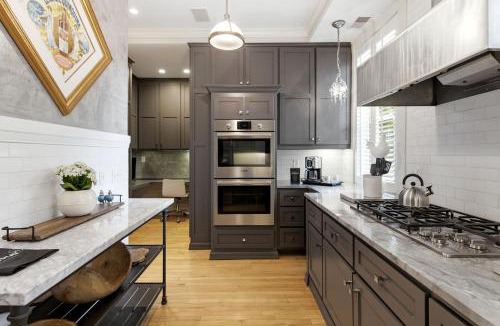 Downtown Minneapolis Villa | Villa Bella