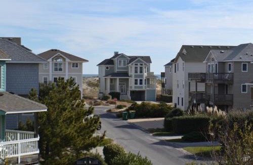 Corolla House | Villa Corolla - Corolla, Crown Point, 115 Yds to Beach, Pool, Hot Tub, Foosball, Flex Stays