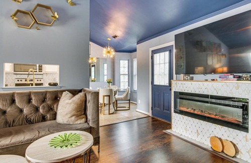 Paw Creek House | Vintage-Chic Getaway: 6 Mi to Uptown Charlotte