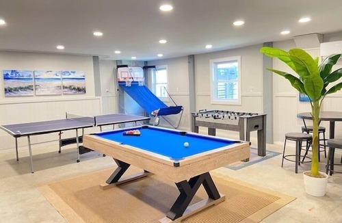 Colington Harbour House | Waterfront! Game Room, Hot Tub, Kayaks, Theater Room,Fire Pit, Comm Pool,Dogs OK