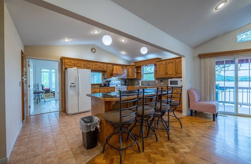 Lake of the Ozarks House | Whispering Winds - Great House on a Great Point