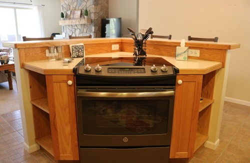Bellaire House | Year round fun close to lakes, golf, and ski!