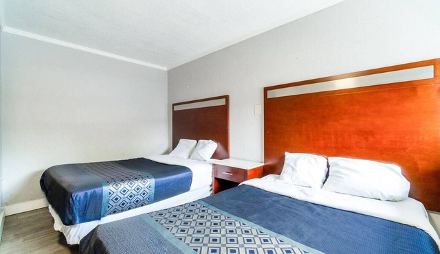 2 Full Beds|Non-Smoking