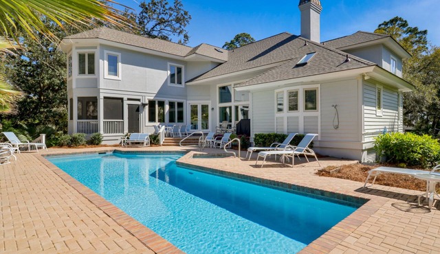 2nd Row Sea Pines Home w/FREE Pool & Spa Heat Seasonally - Steps to Beach!