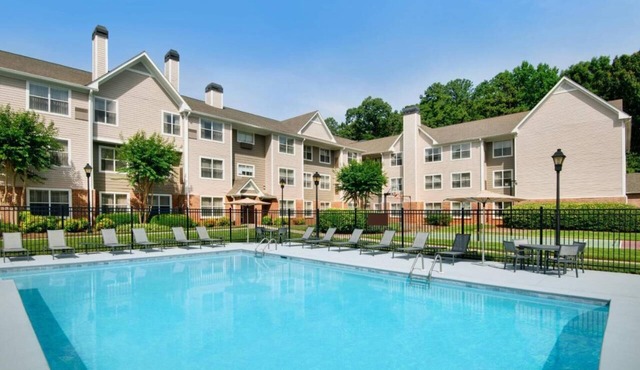3 Modern Pet-Friendly Suites with Pool Access | Near Birmingham Attractions