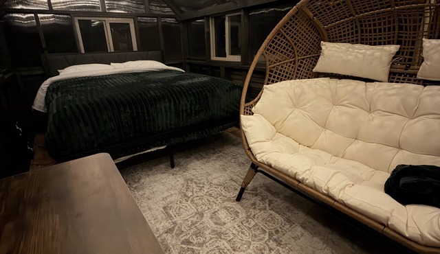 5 Glamping Cottages & Room for Tents! Close to Golf, Casino, & Lake Michigan