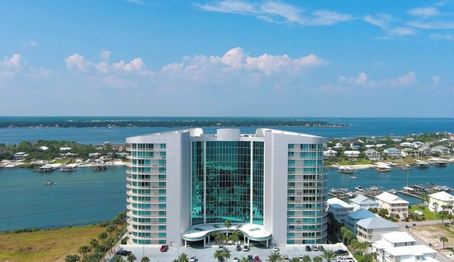 Bella Luna 508 - Upscale Luxury-2bd/2bth Condo-walk to Flora-Bama-Gorgeous Views