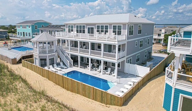 Dolphin Watch | Oceanfront | Private Pool, Hot Tub, Dog Friendly