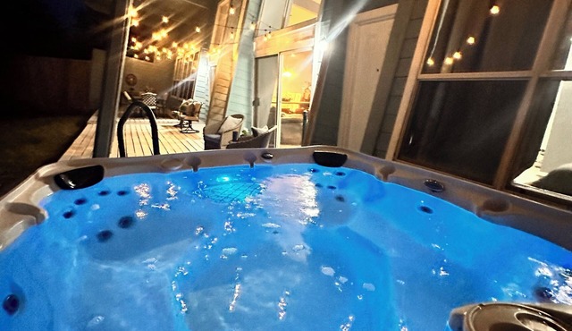 Dripping Springs Escape - Hot Tub - Fire Pit