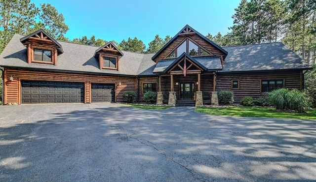 Experience luxurious lakeside living in our 5-bed, 5-bath retreat!