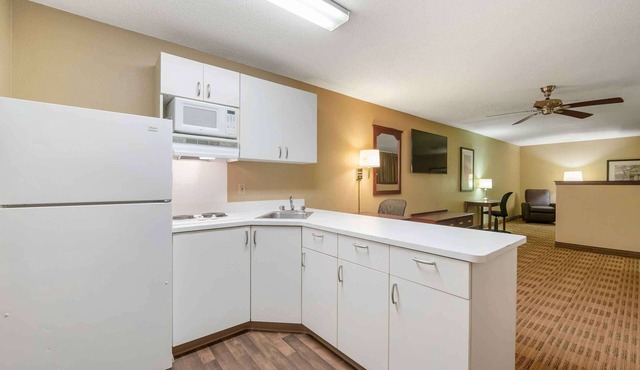 Extended Stay America Suites Hampton Coliseum