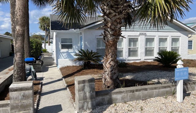 Family Vacation Beach Cottage ~ Across from the Beach