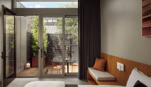 Frame Hotel - SoCo