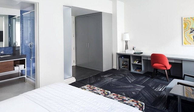 Get Ready for Blissful Getaway! Pets Allowed, Near Bakken Library and Museum