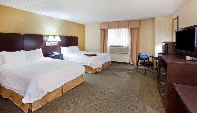 Hampton Inn & Suites Lino Lakes