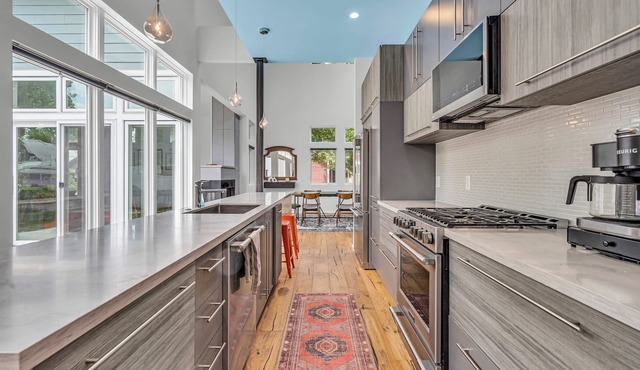 High End Bottleworks Arcade Home