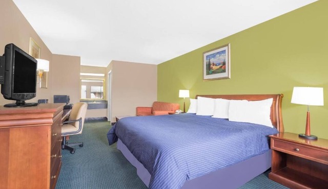 Hotel Express in Anniston