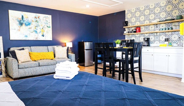 *KingSizeBed*NrDisney* 100%private*PetsOK