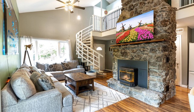 Lakefront Oasis in Eldon in Eldon