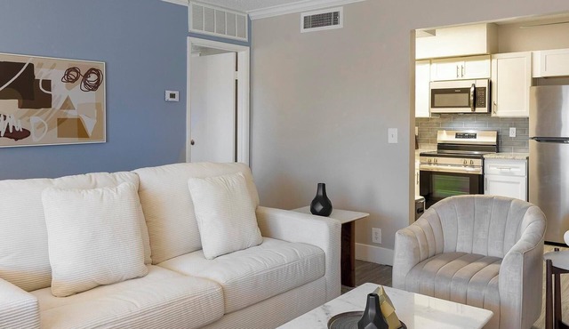 Landing | Incredible 1BD, Gym