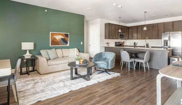 Landing | Modern 2BD, Clubhouse, Pool